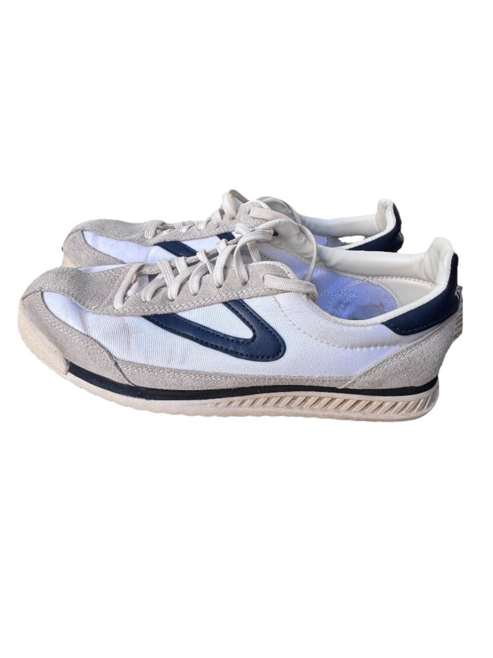 TRETORN Women 8 M Rawlins White And Blue Suede Tennis Athletic Sneakers Shoes